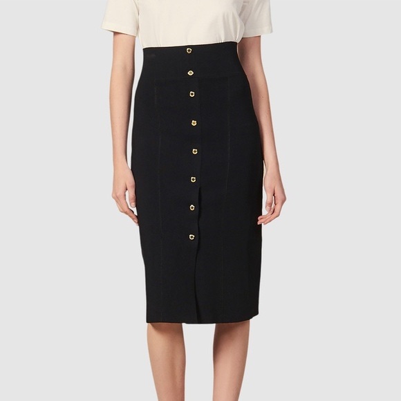 SANDRO PARIS “Tailory” black pencil form fitting midi skirt - Picture 6 of 10